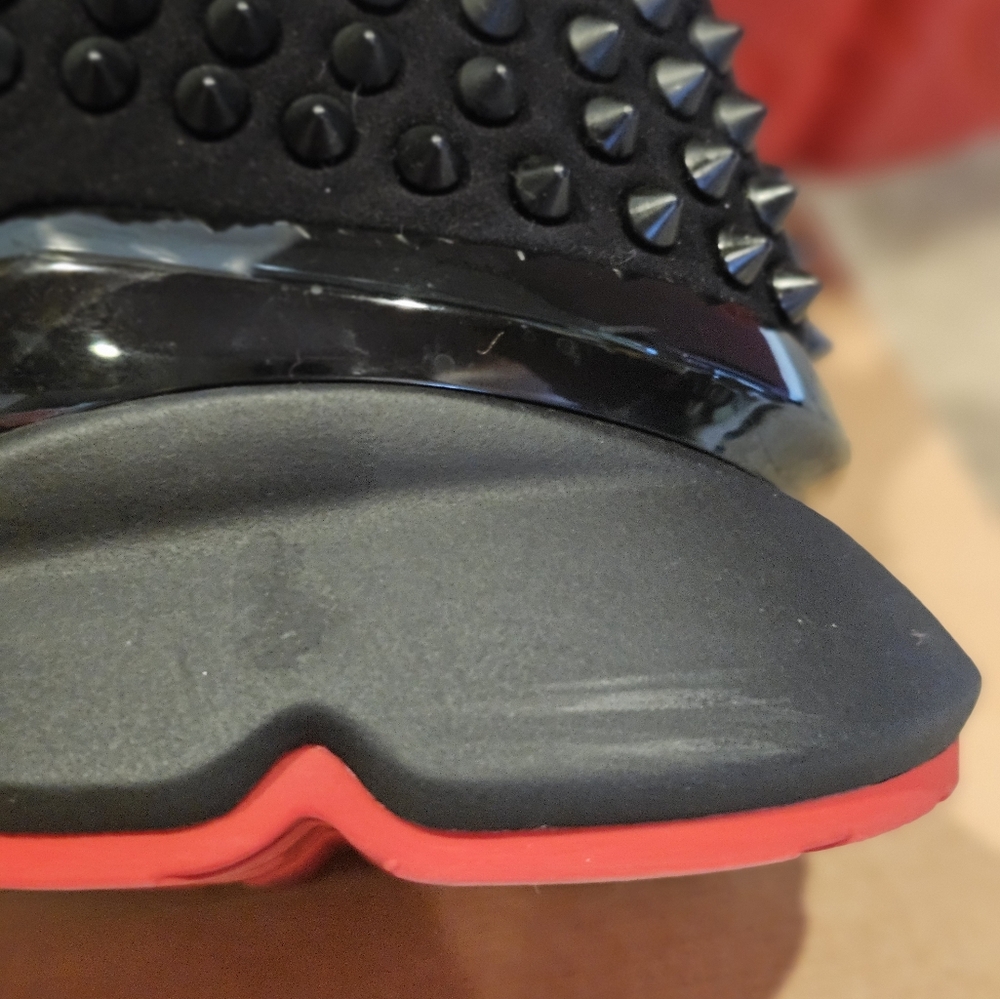 Shoes - Picture 9 of 10